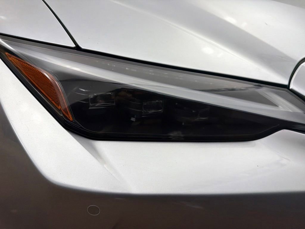Used 2023 Lexus IS 350 F Sport w/ Handling Package AWD/4WD image 22