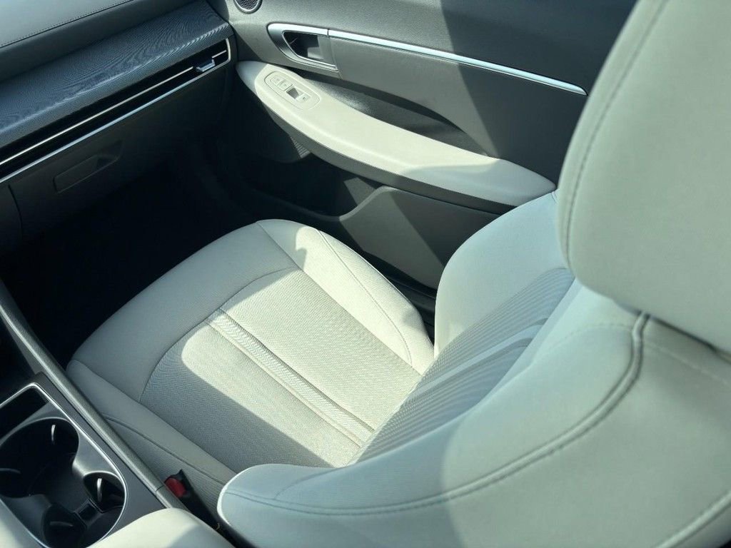 New 2025 Hyundai Sonata SEL FWD image 10