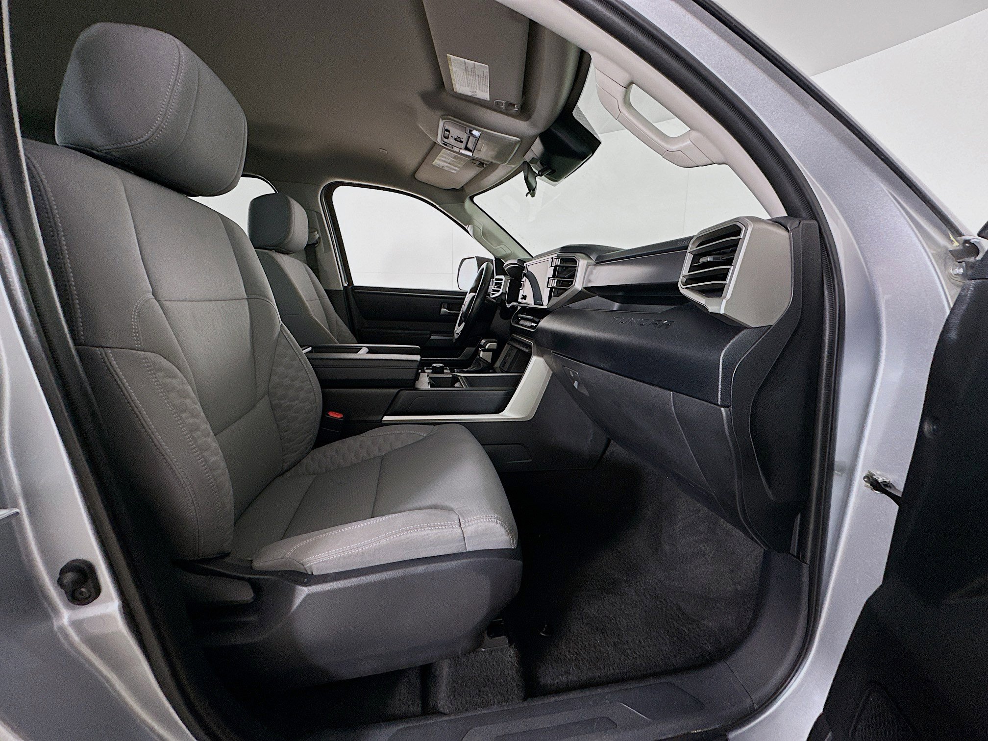 Used 2023 Toyota Tundra SR5 image 29