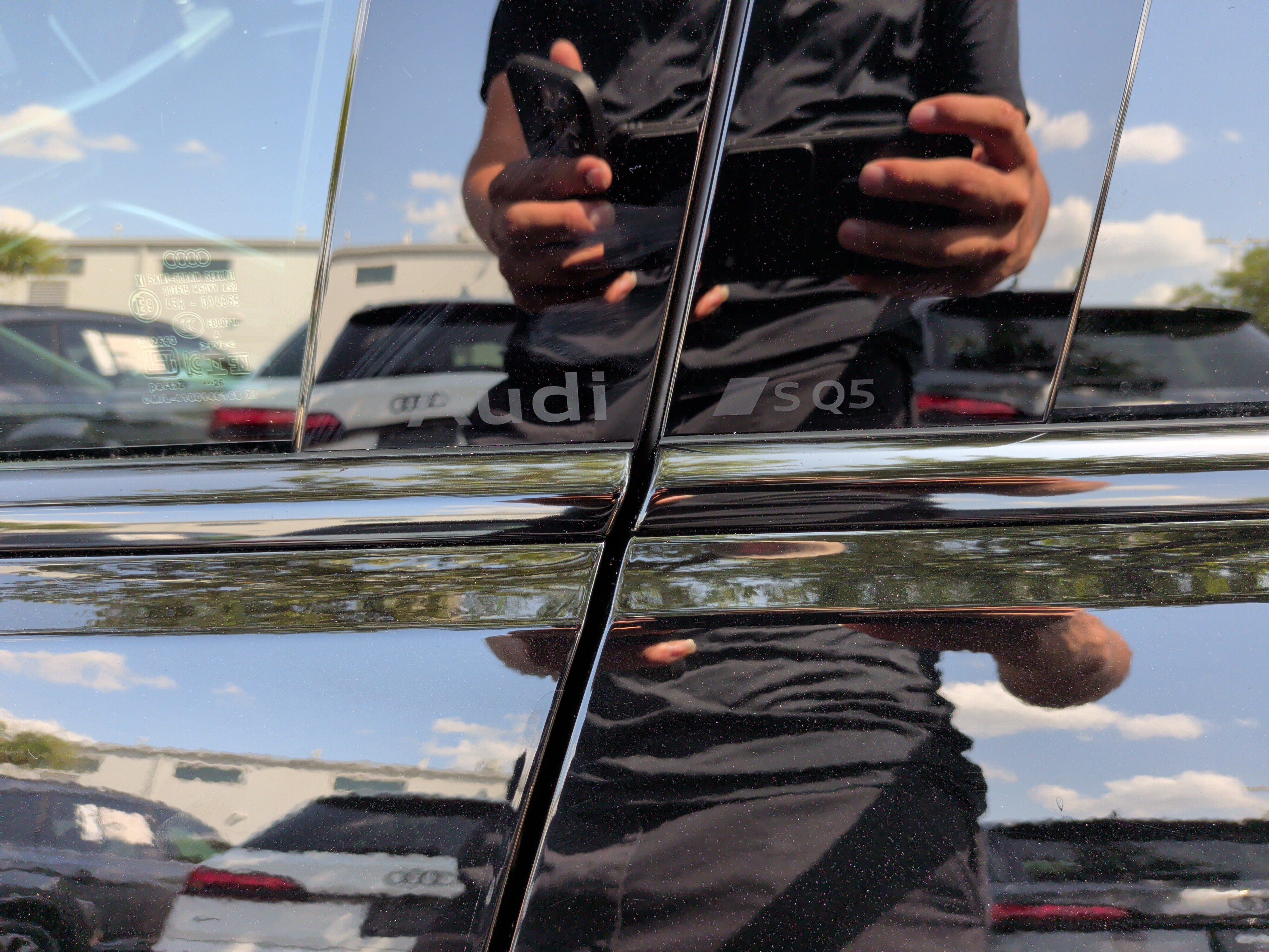 New 2026 Audi SQ5 Prestige AWD/4WD image 36
