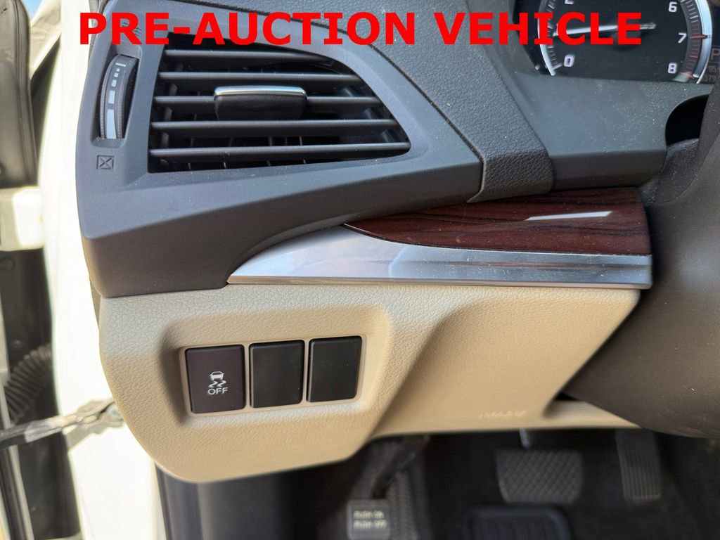 Used 2014 Acura MDX FWD image 25