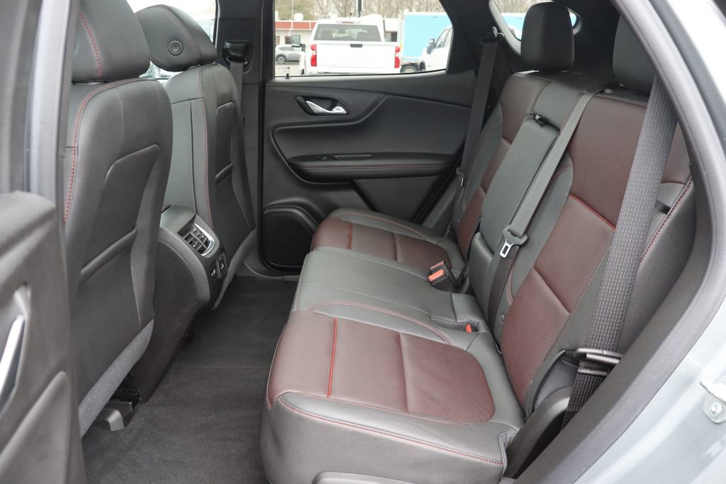 Used 2023 Chevrolet Blazer RS image 23