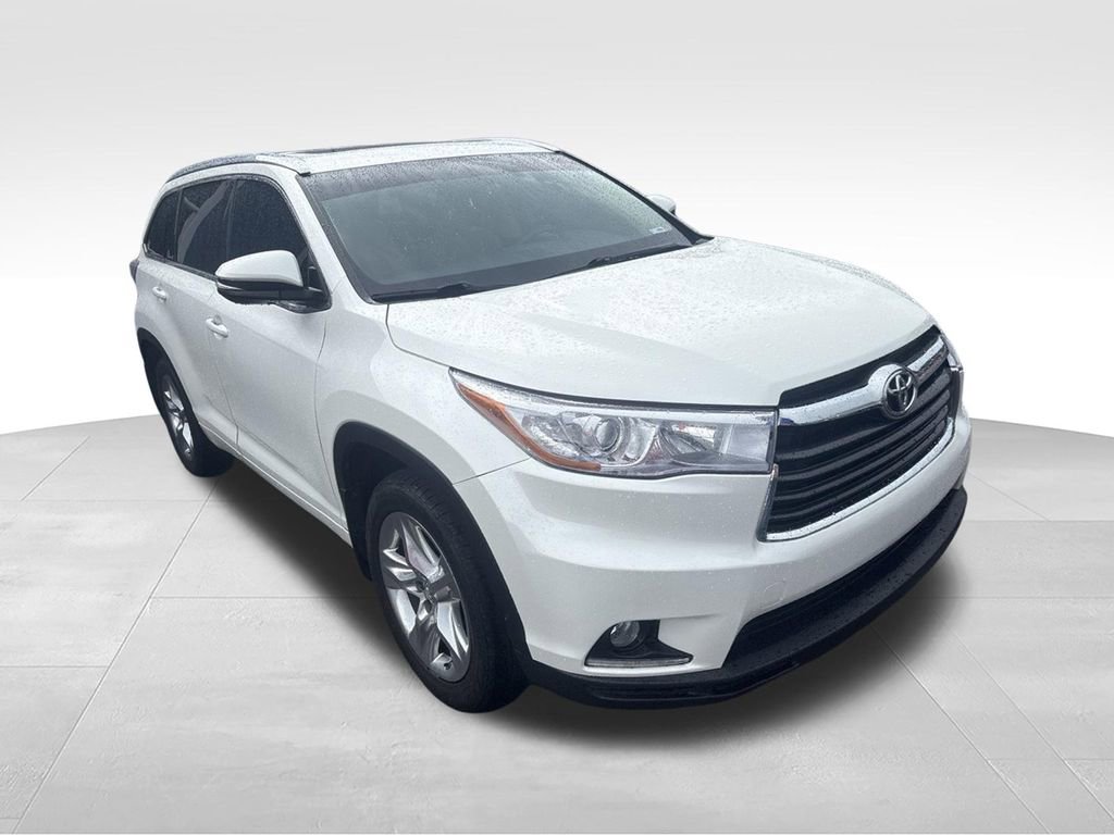 Used 2015 Toyota Highlander Limited AWD/4WD image 3