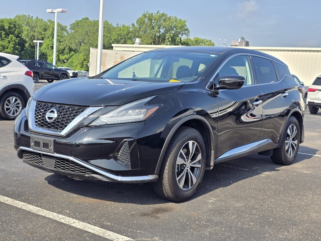Used 2020 Nissan Murano S w/ Technology Package AWD/4WD image 3