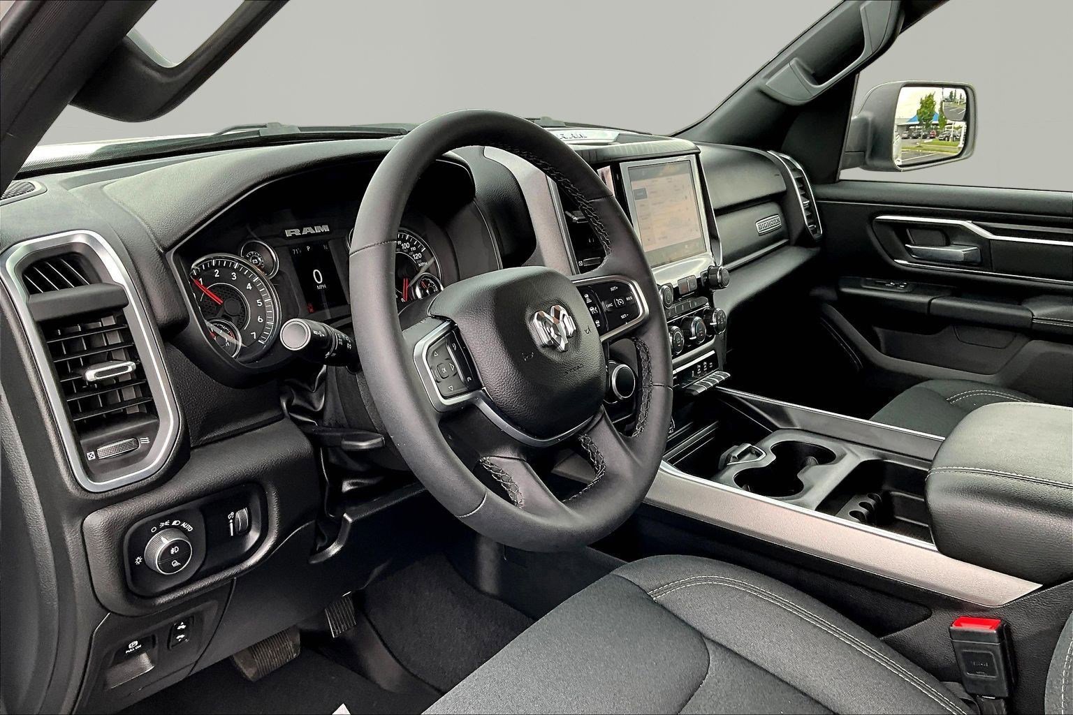 Used 2025 RAM 1500 Big Horn AWD/4WD image 18