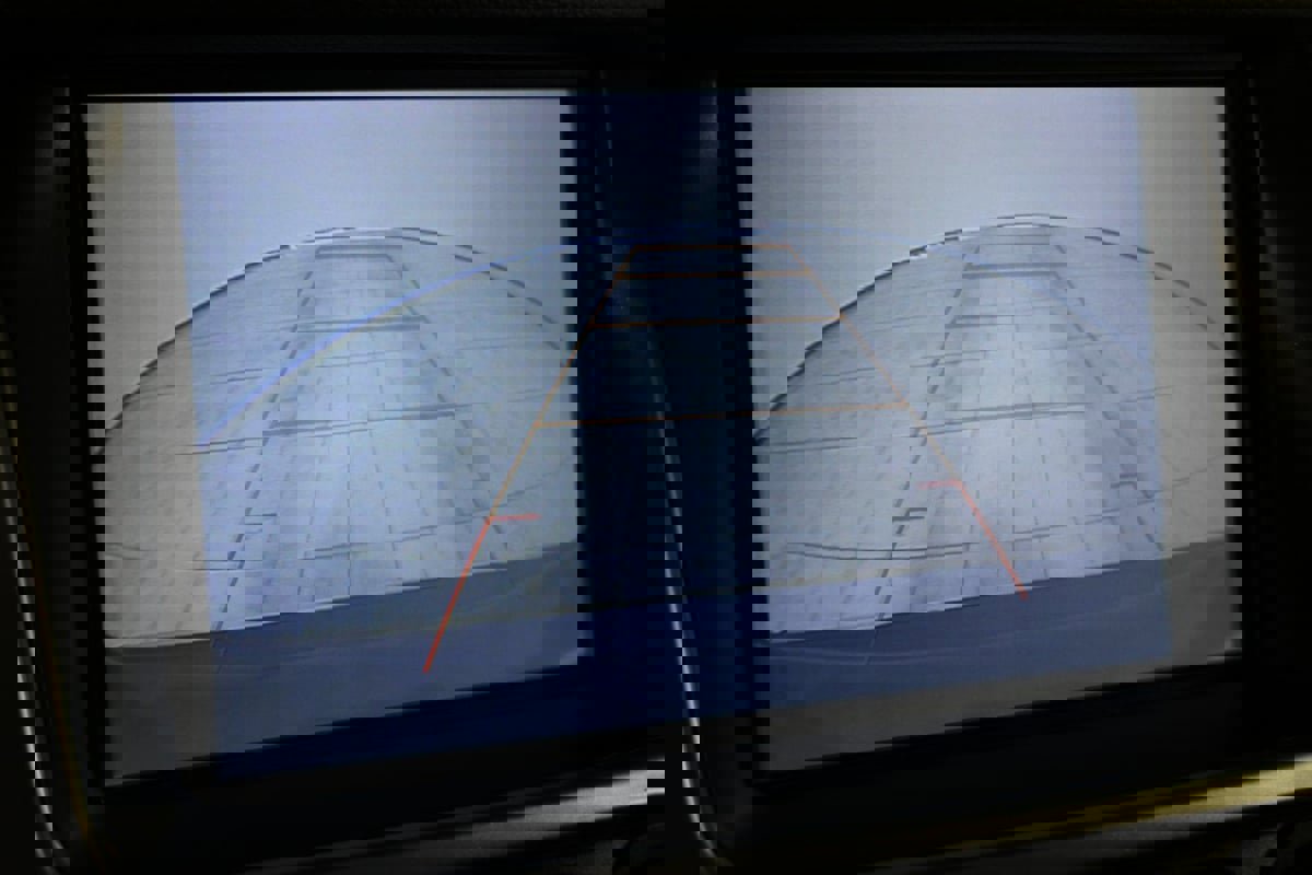 Used 2019 Chevrolet Suburban Premier image 7