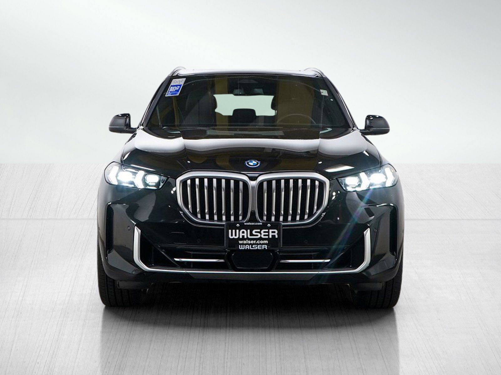 Used 2025 BMW X5 xDrive50e AWD/4WD image 8