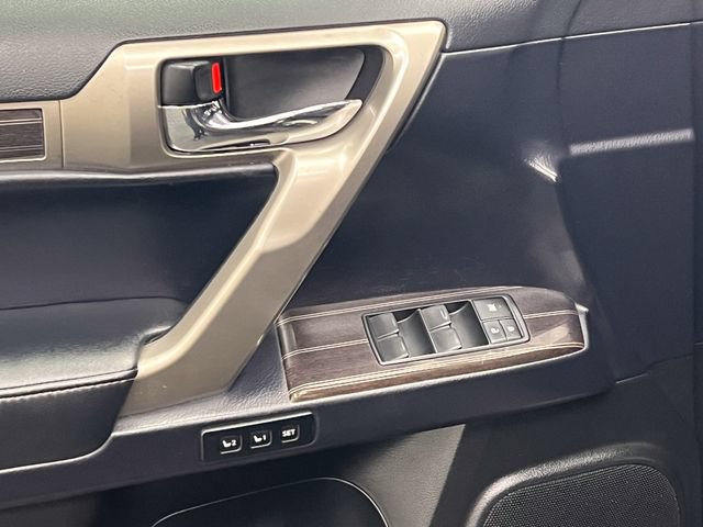 Used 2020 Lexus GX 460 Premium w/ Premium Package AWD/4WD image 10