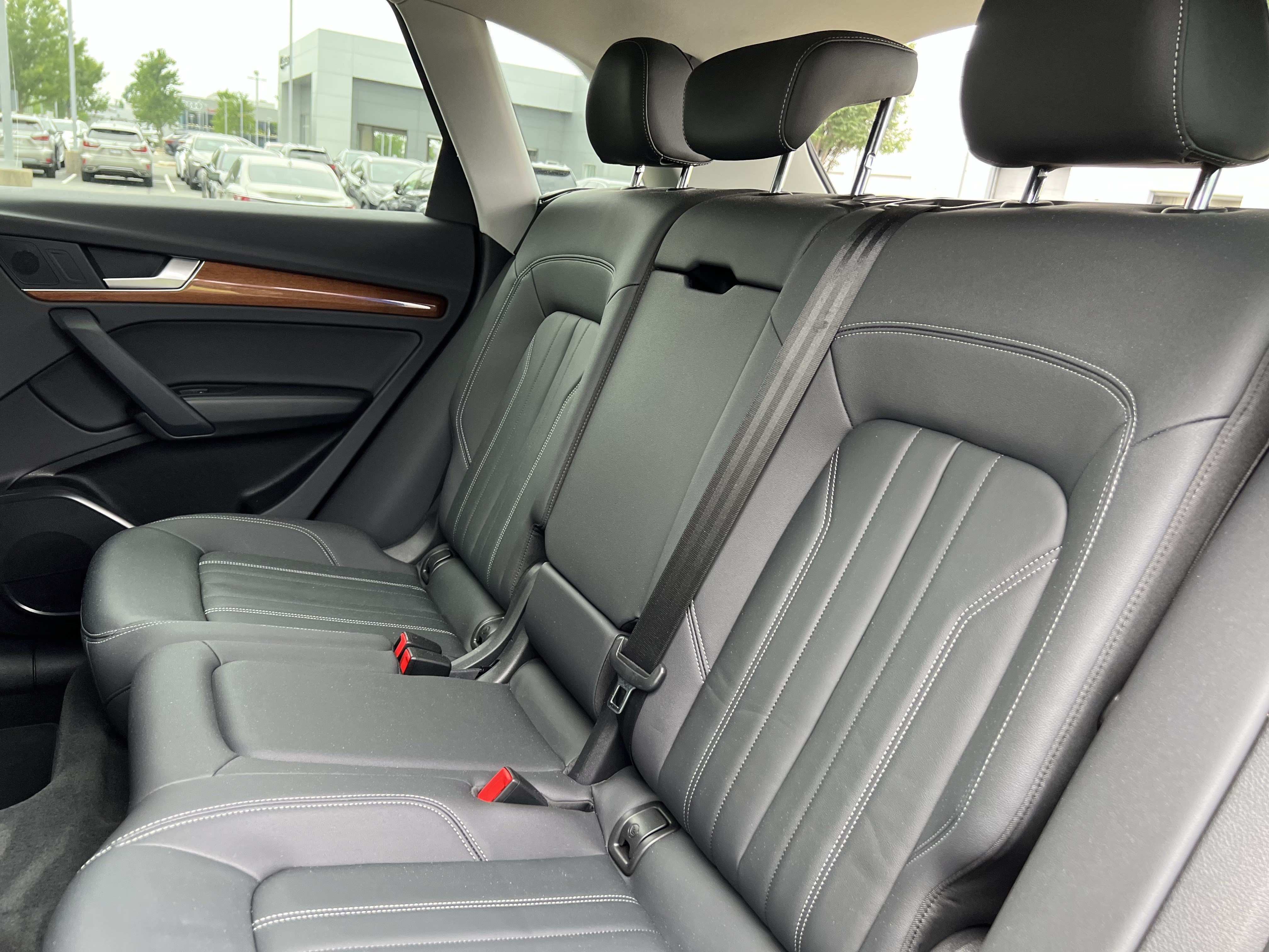 Used 2023 Audi Q5 2.0T Premium AWD/4WD image 33