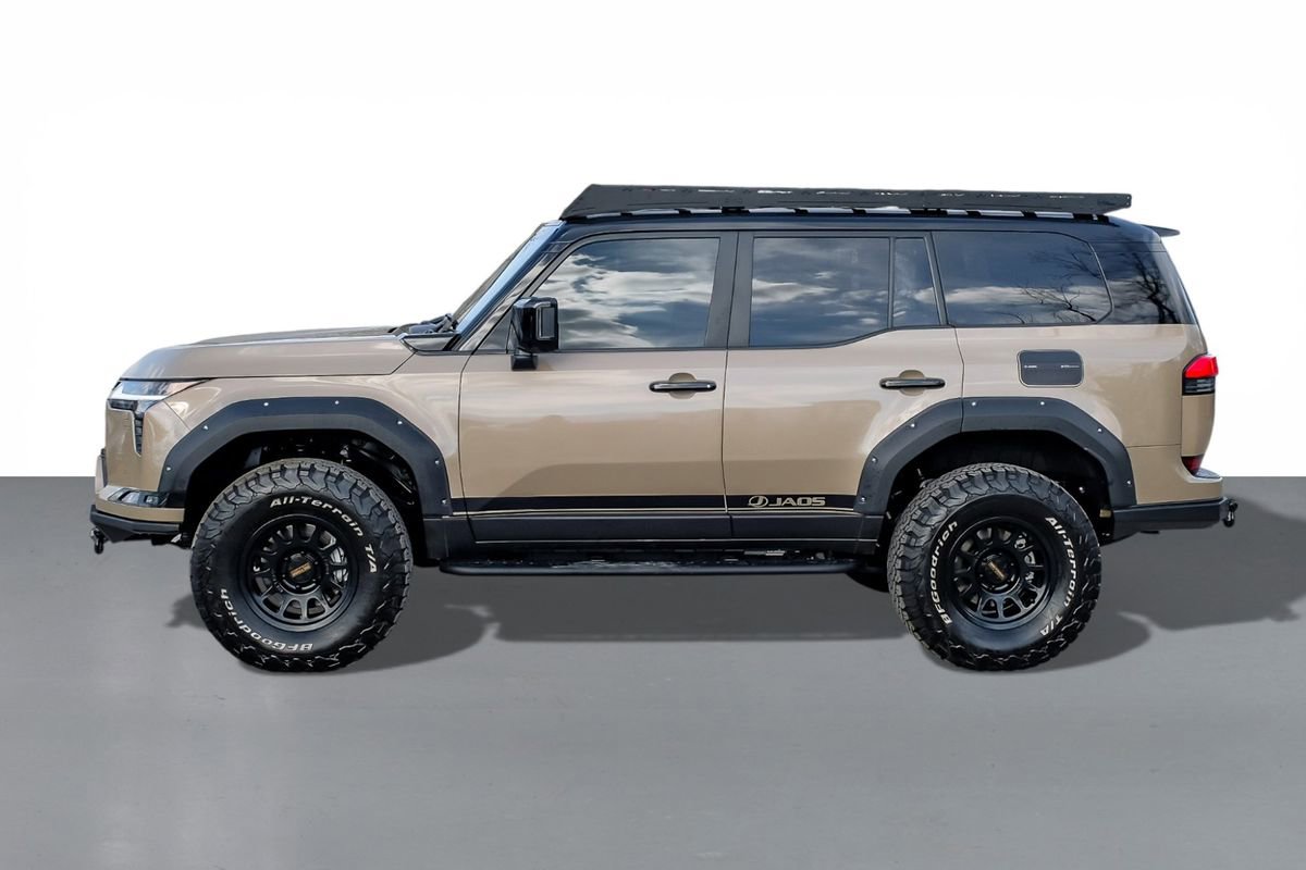 Used 2025 Lexus GX 550 image 9