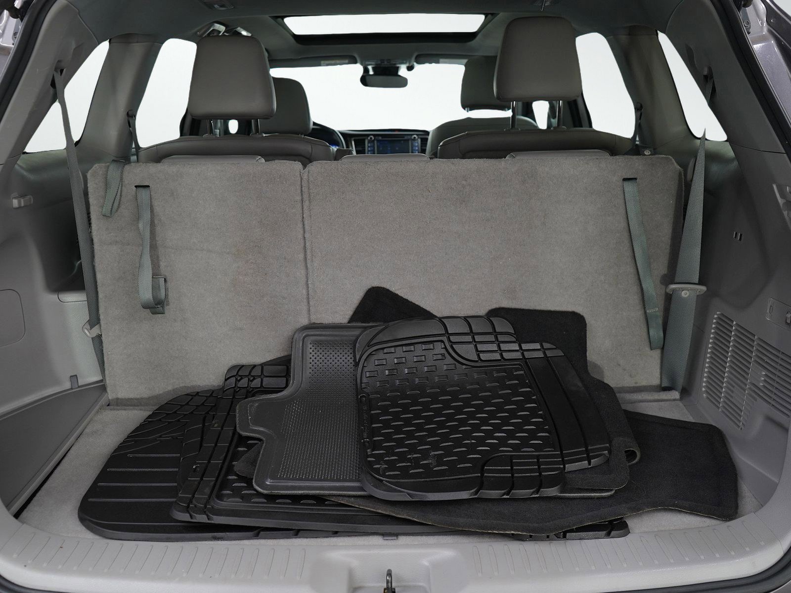 Used 2019 Toyota Highlander Limited Platinum AWD/4WD image 9