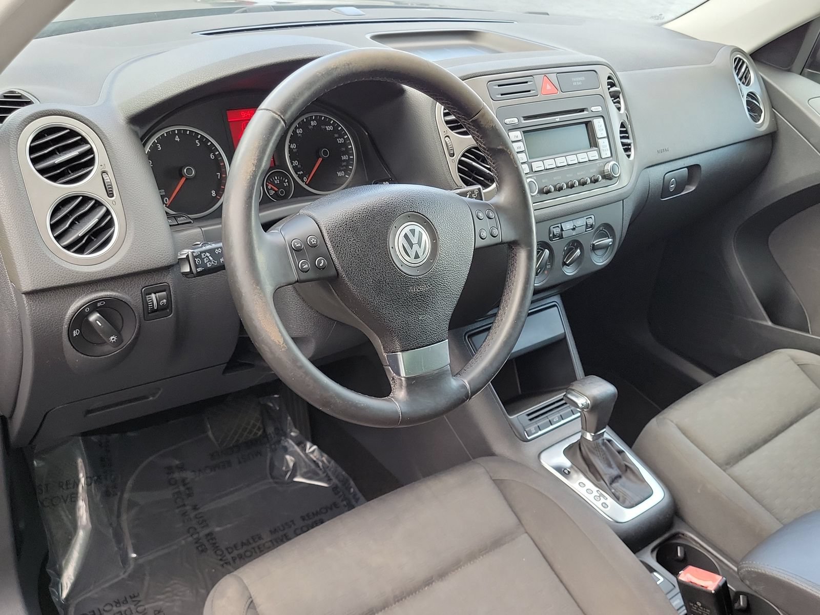 Used 2009 Volkswagen Tiguan S FWD image 10