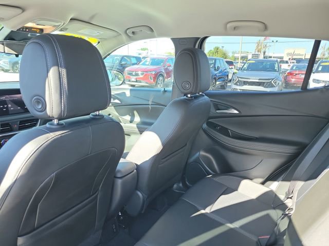Used 2025 Buick Encore GX Preferred image 14