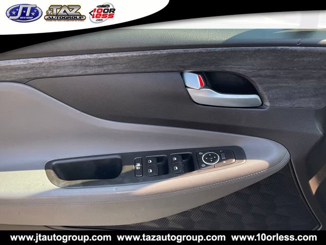 Used 2019 Hyundai Santa Fe SE AWD/4WD image 11
