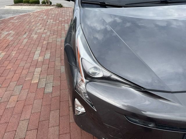 Used 2017 Toyota Prius Four FWD image 20