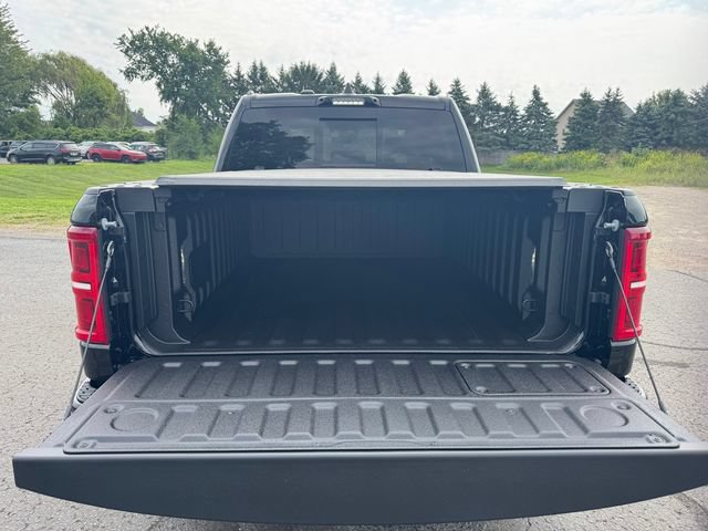New 2027 RAM 1500 Limited AWD/4WD image 18