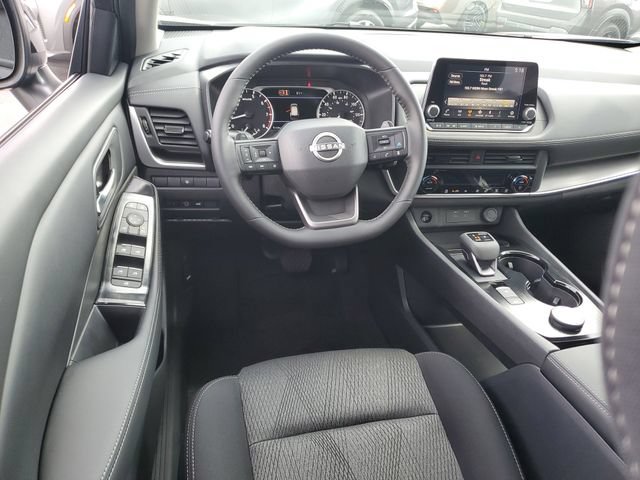 New 2026 Nissan Rogue SV w/ Cold Weather Package AWD/4WD image 15
