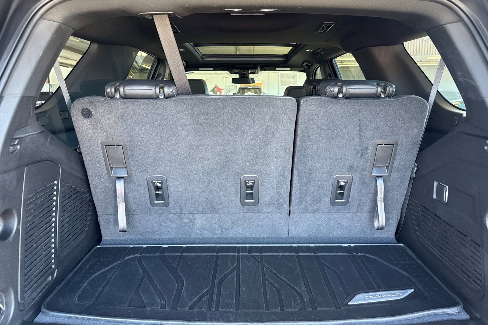 Used 2022 Chevrolet Tahoe RST w/ Sport Performance Package AWD/4WD image 28