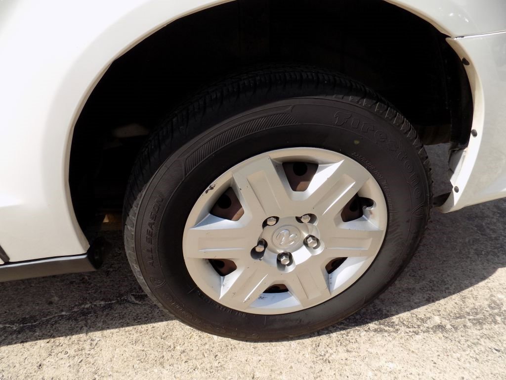 Used 2012 RAM C/V w/ UConnect Hands-Free Group image 9