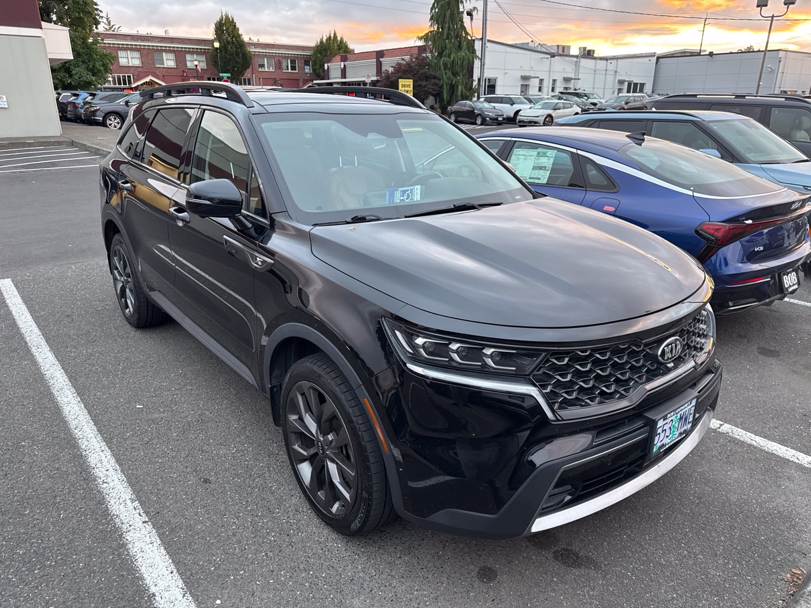 Certified 2021 Kia Sorento SX Prestige AWD/4WD image 2