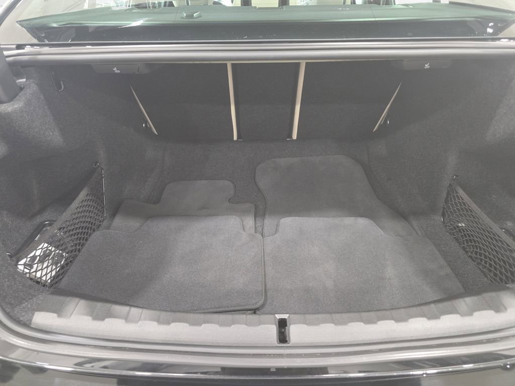 Certified 2022 BMW 330i Sedan w/ Premium Package RWD image 11