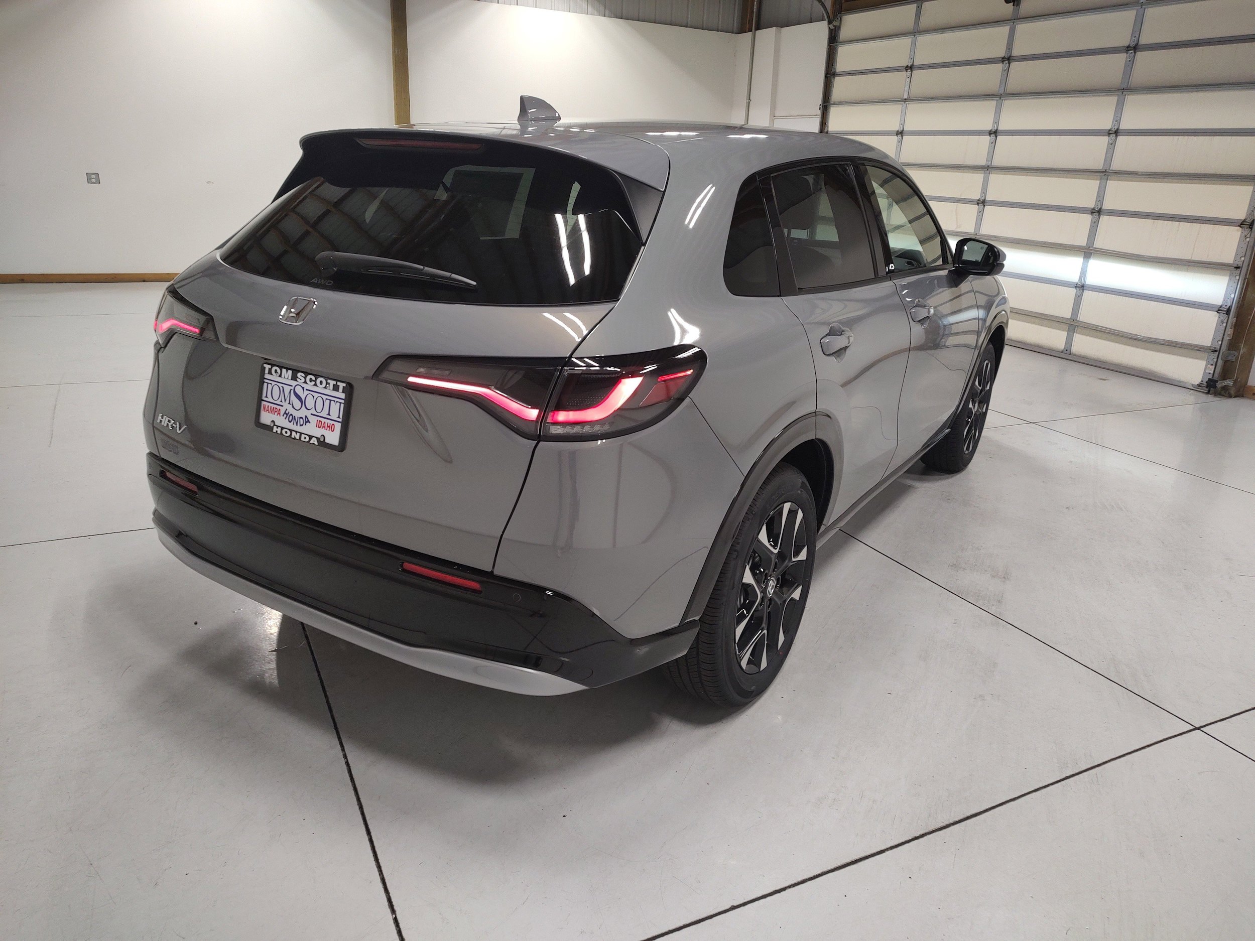 New 2027 Honda HR-V EX-L image 13