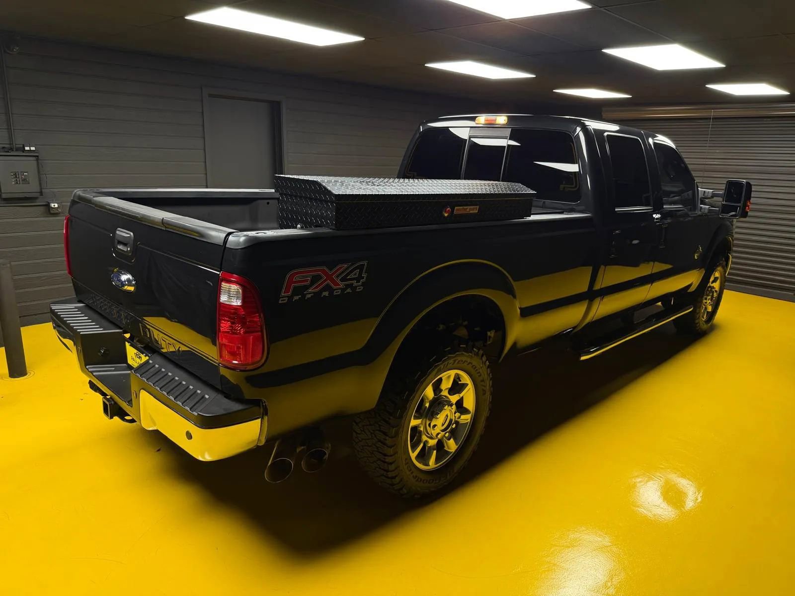 Used 2015 Ford F350 Lariat w/ Lariat Ultimate Package AWD/4WD image 43