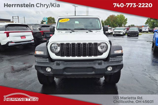 Used 2024 Jeep Wrangler Sport image 2
