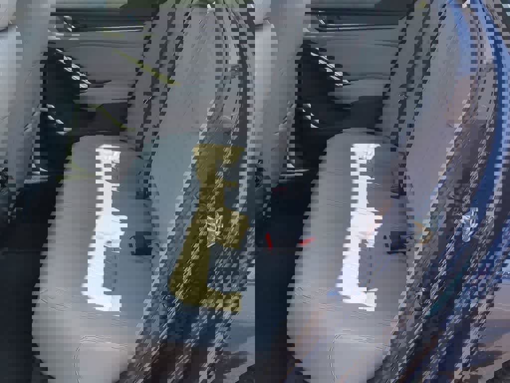 Used 2018 Honda Accord Touring image 18