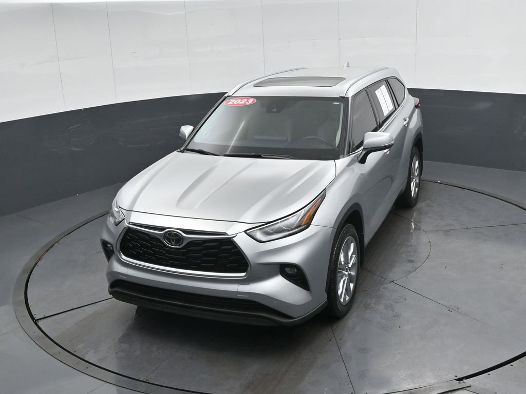 Used 2023 Toyota Highlander Limited image 60