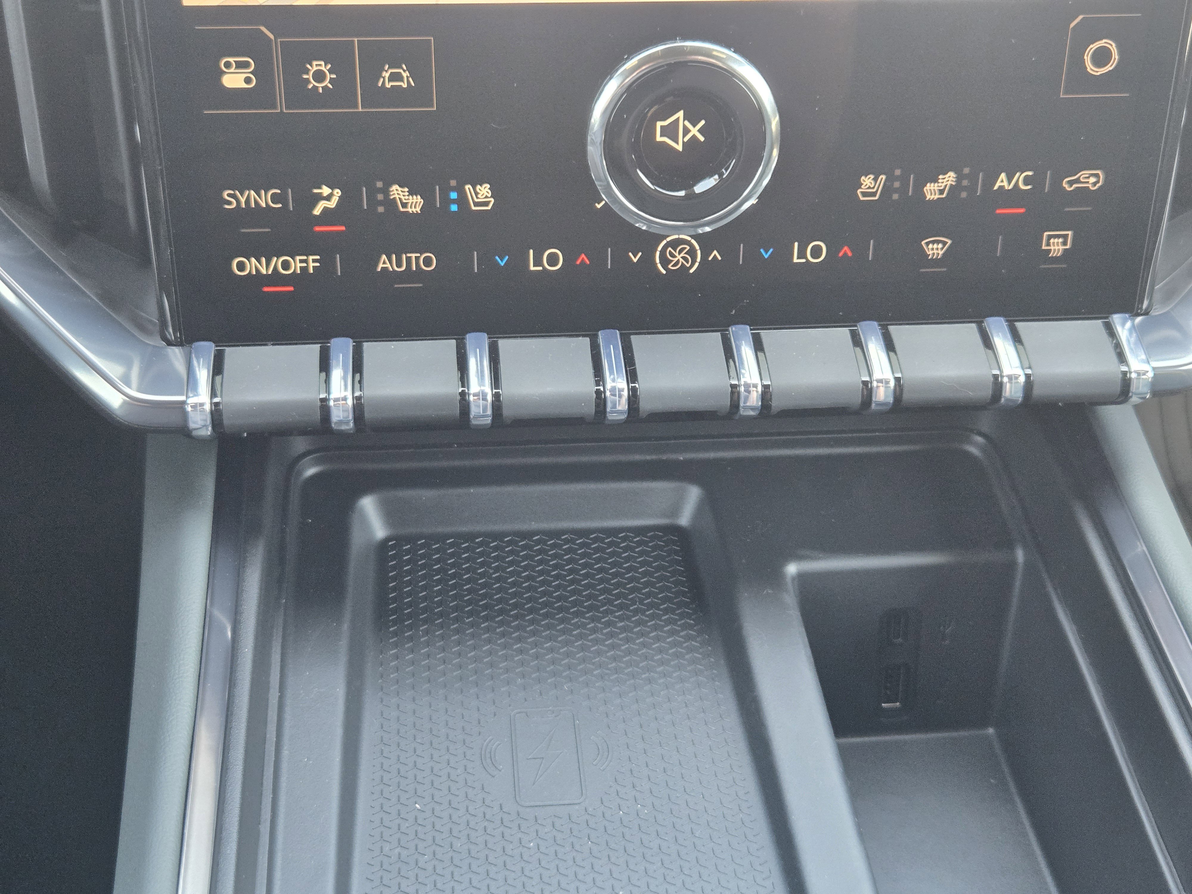 New 2026 GMC Acadia AT4 w/ Luxury Package image 14