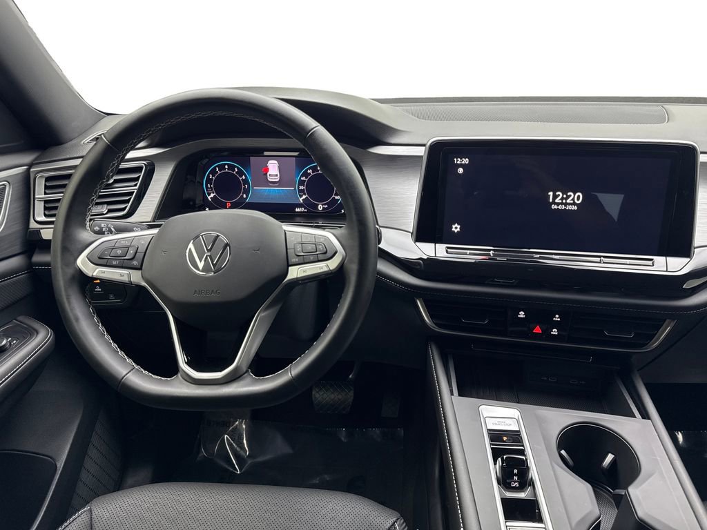 Used 2025 Volkswagen Atlas Cross Sport SE image 53