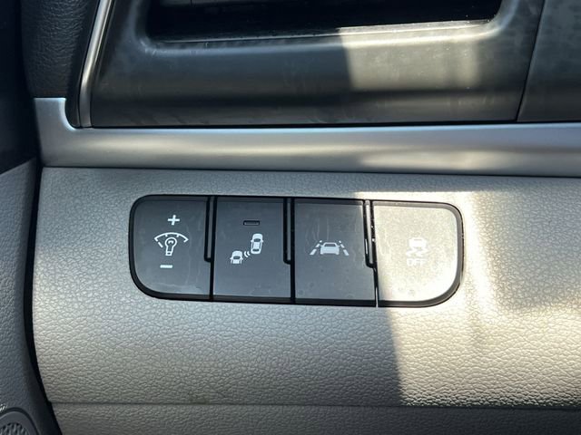 Used 2019 Hyundai Elantra SEL FWD image 27