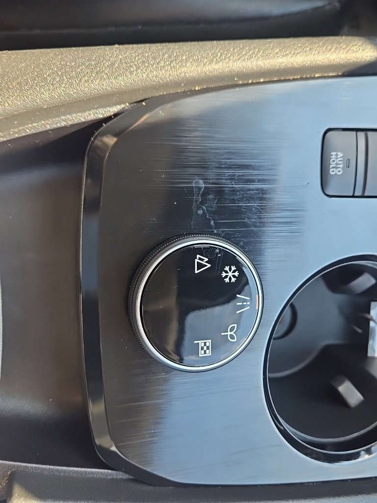 Used 2021 Nissan Rogue SV w/ Premium Package image 21