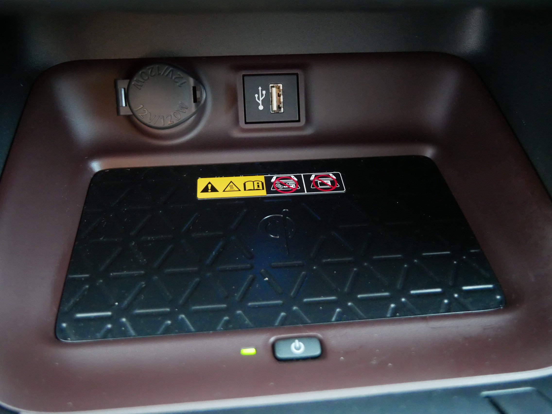 Certified 2025 Toyota RAV4 Limited w/ Advanced Technology Package AWD/4WD image 29