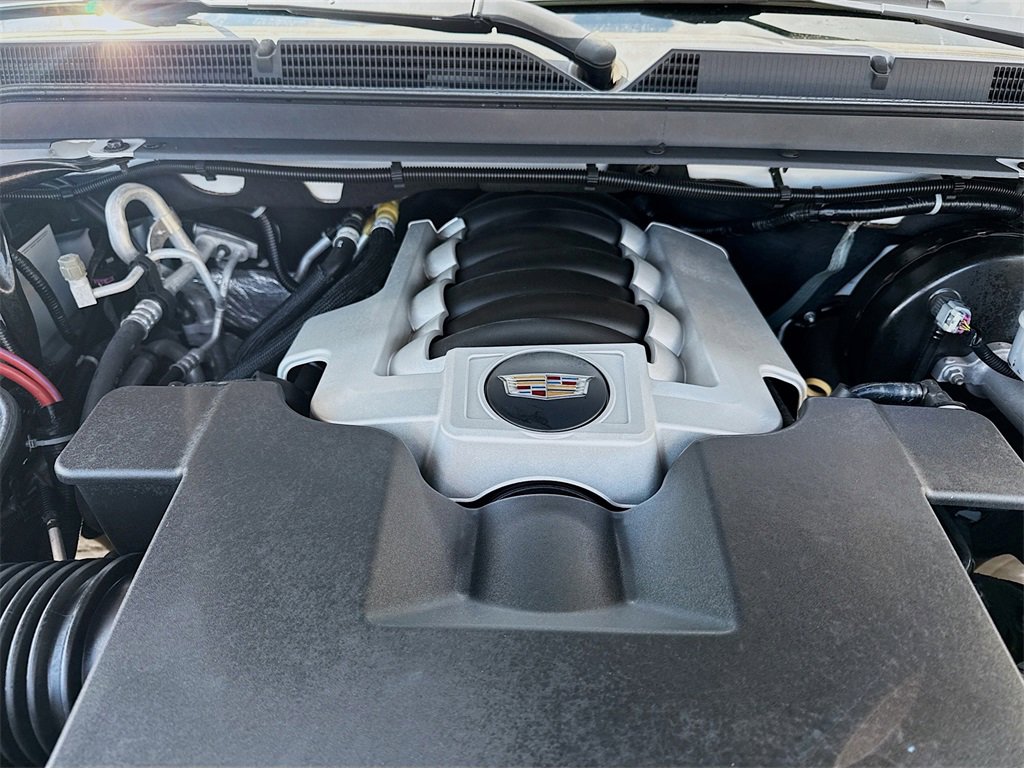 Used 2019 Cadillac Escalade Platinum image 34