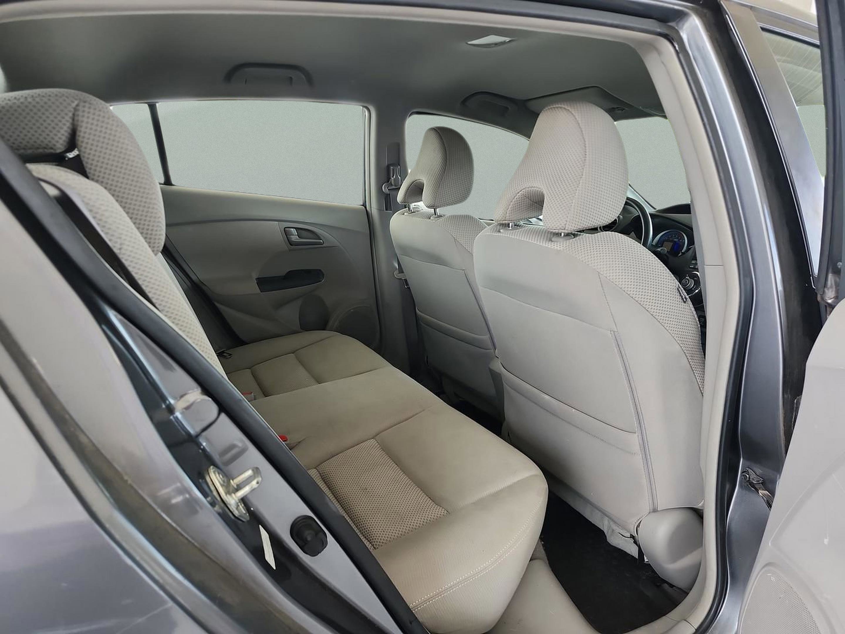 Used 2011 Honda Insight EX image 18