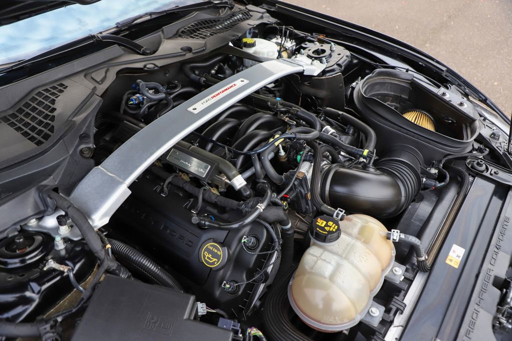 Used 2018 Ford Mustang Shelby GT350 w/ Electronics Package image 45