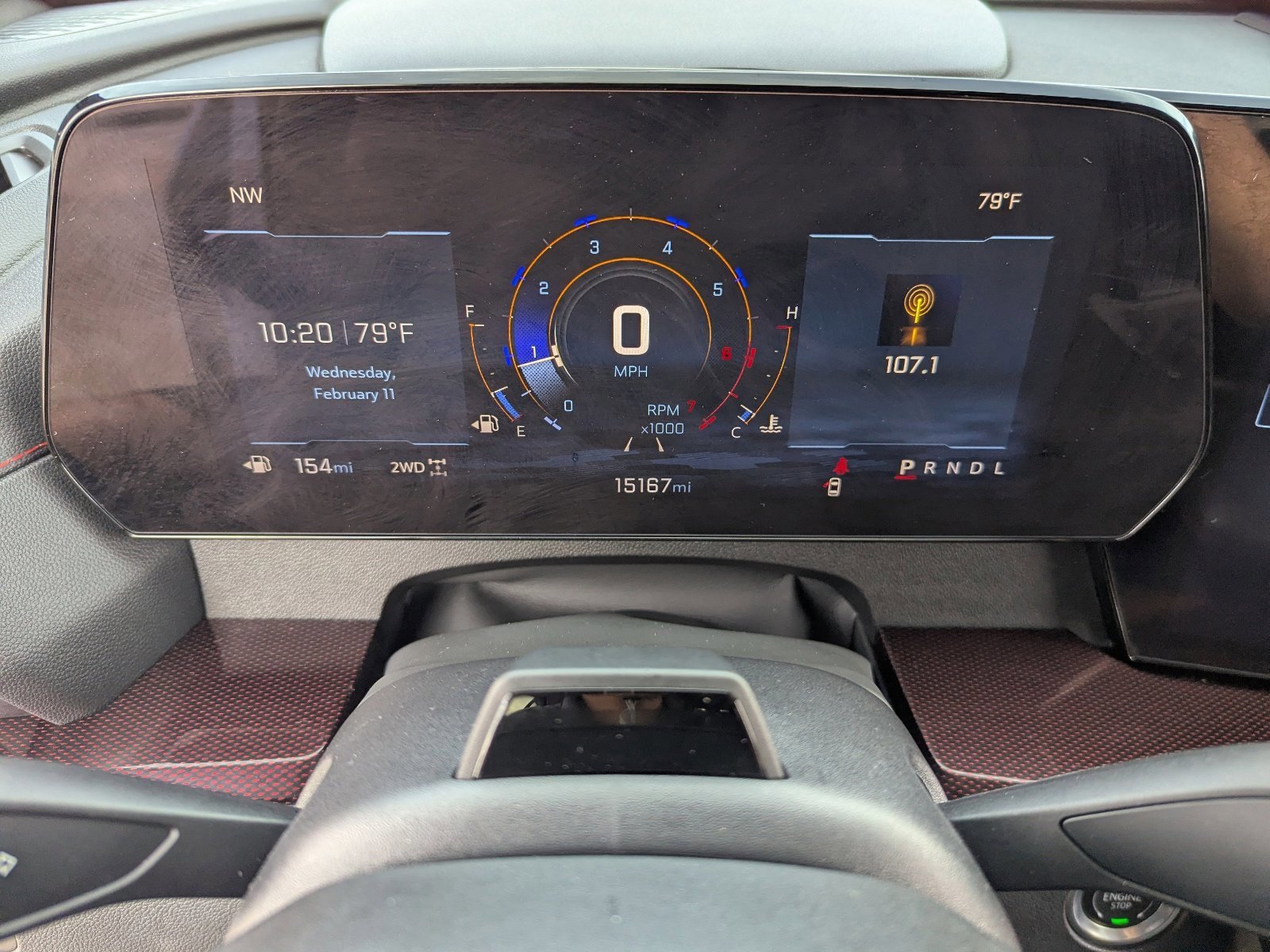 Used 2025 Chevrolet Traverse RS image 34