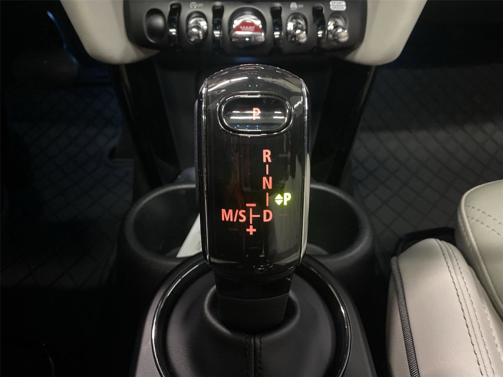 Used 2024 MINI Cooper S image 26