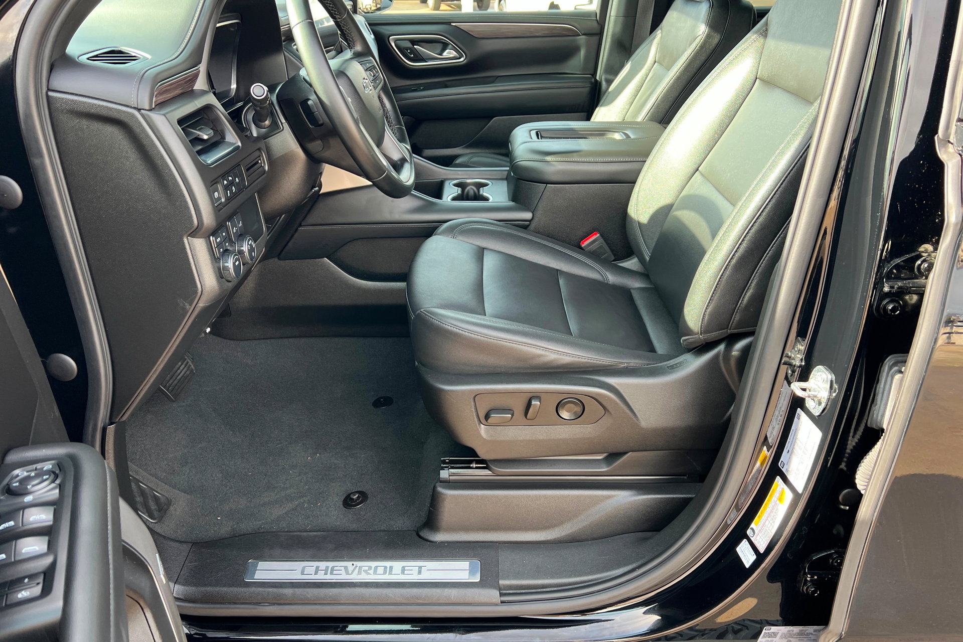 Certified 2023 Chevrolet Suburban Z71 image 18