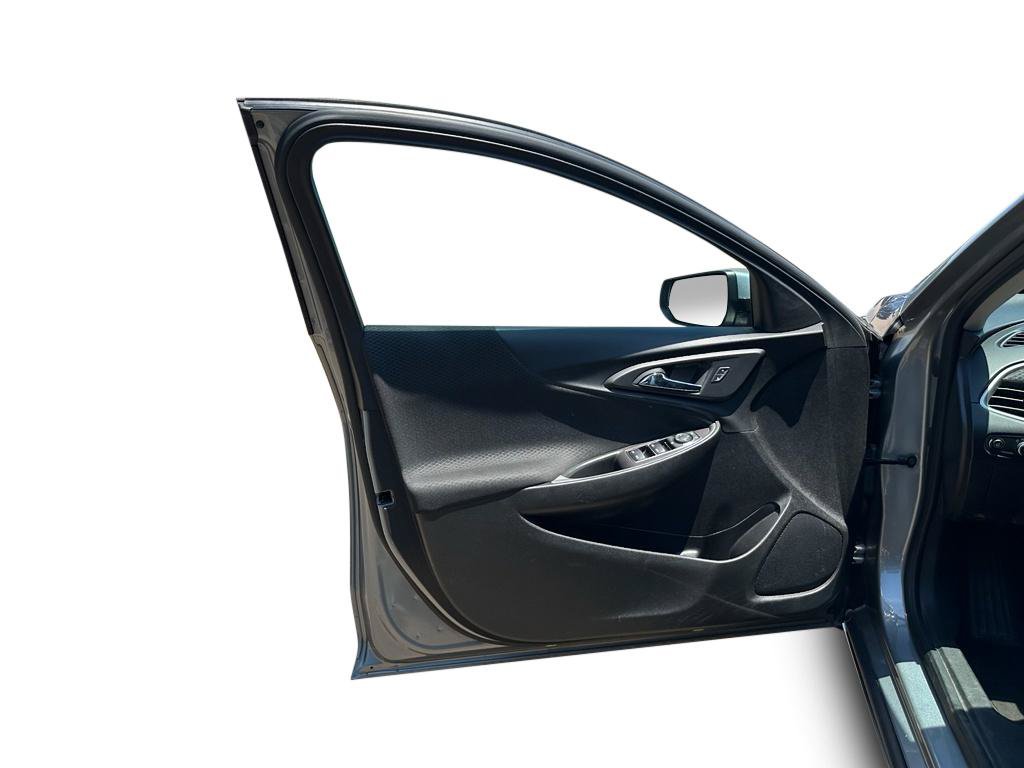 Used 2024 Chevrolet Malibu LT FWD image 6