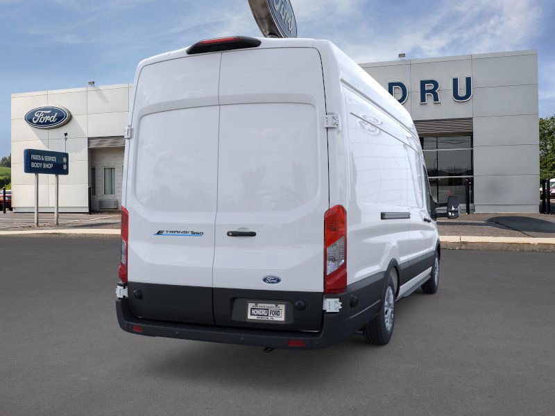 New 2026 Ford E-Transit 148 High Roof Extended image 8