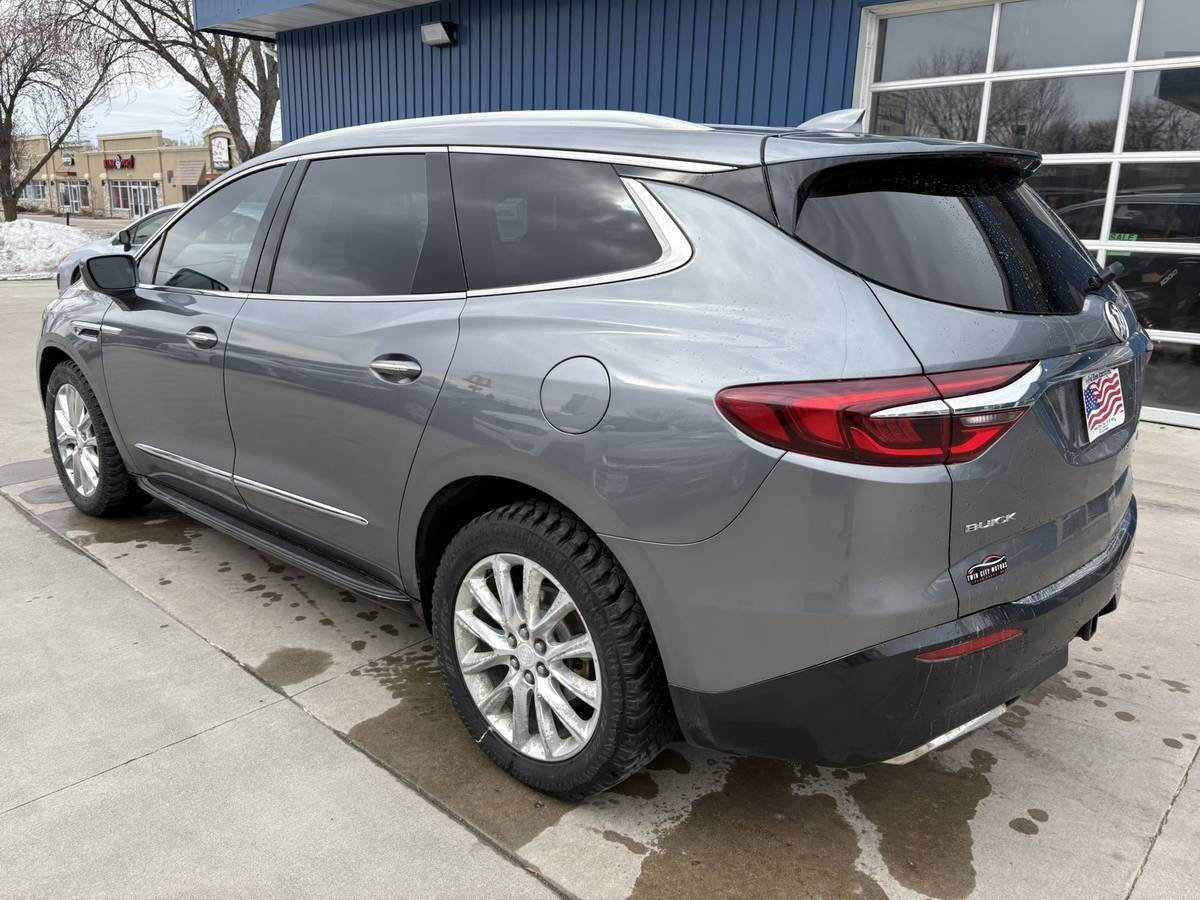 Used 2018 Buick Enclave Premium w/ Experience Buick Package AWD/4WD image 8