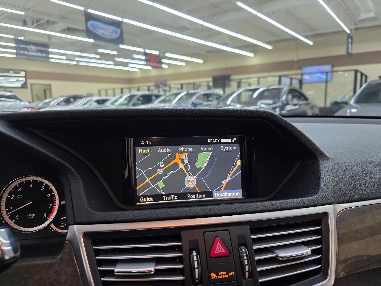 Used 2010 Mercedes-Benz E 350 Sedan image 30