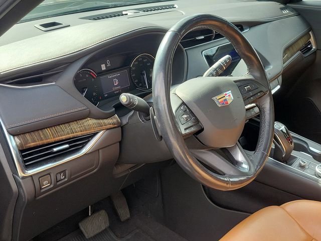 Used 2019 Cadillac XT4 Premium Luxury FWD image 23
