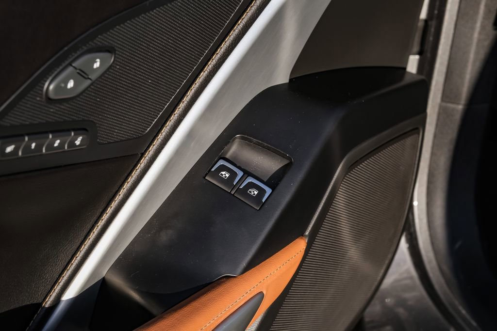 Used 2016 Chevrolet Corvette Stingray Convertible w/ 2LT Preferred Equipment Group image 39