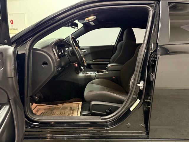 Used 2019 Dodge Charger GT image 9