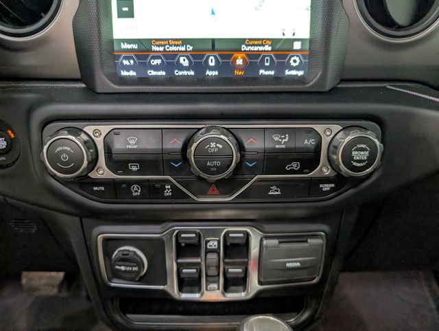 Used 2023 Jeep Wrangler Unlimited Sport w/ Sun And Sound Package AWD/4WD image 21
