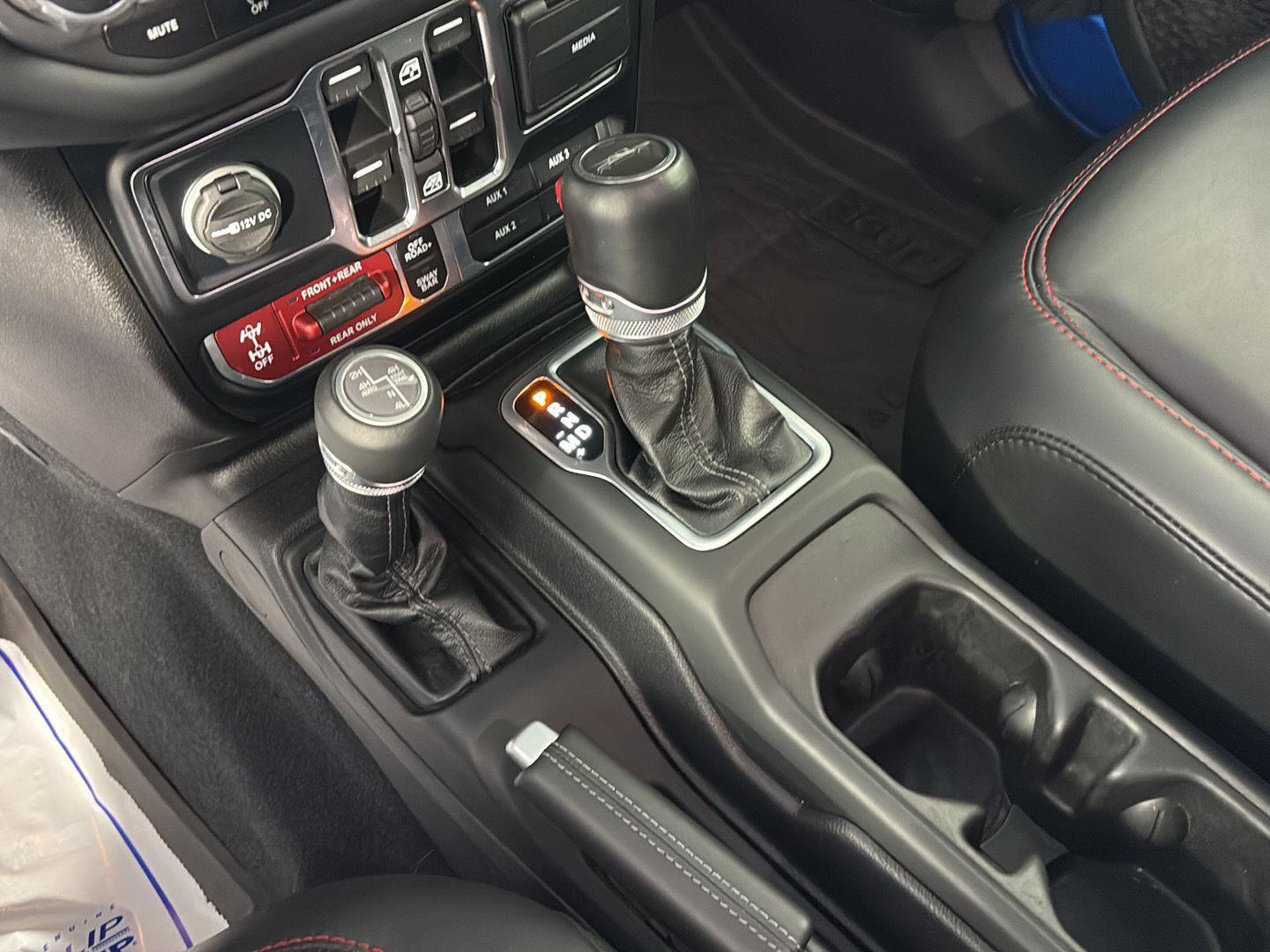 Used 2024 Jeep Gladiator Rubicon image 41